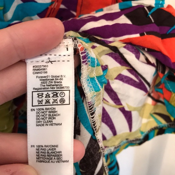 Dress - Picture 4 of 5